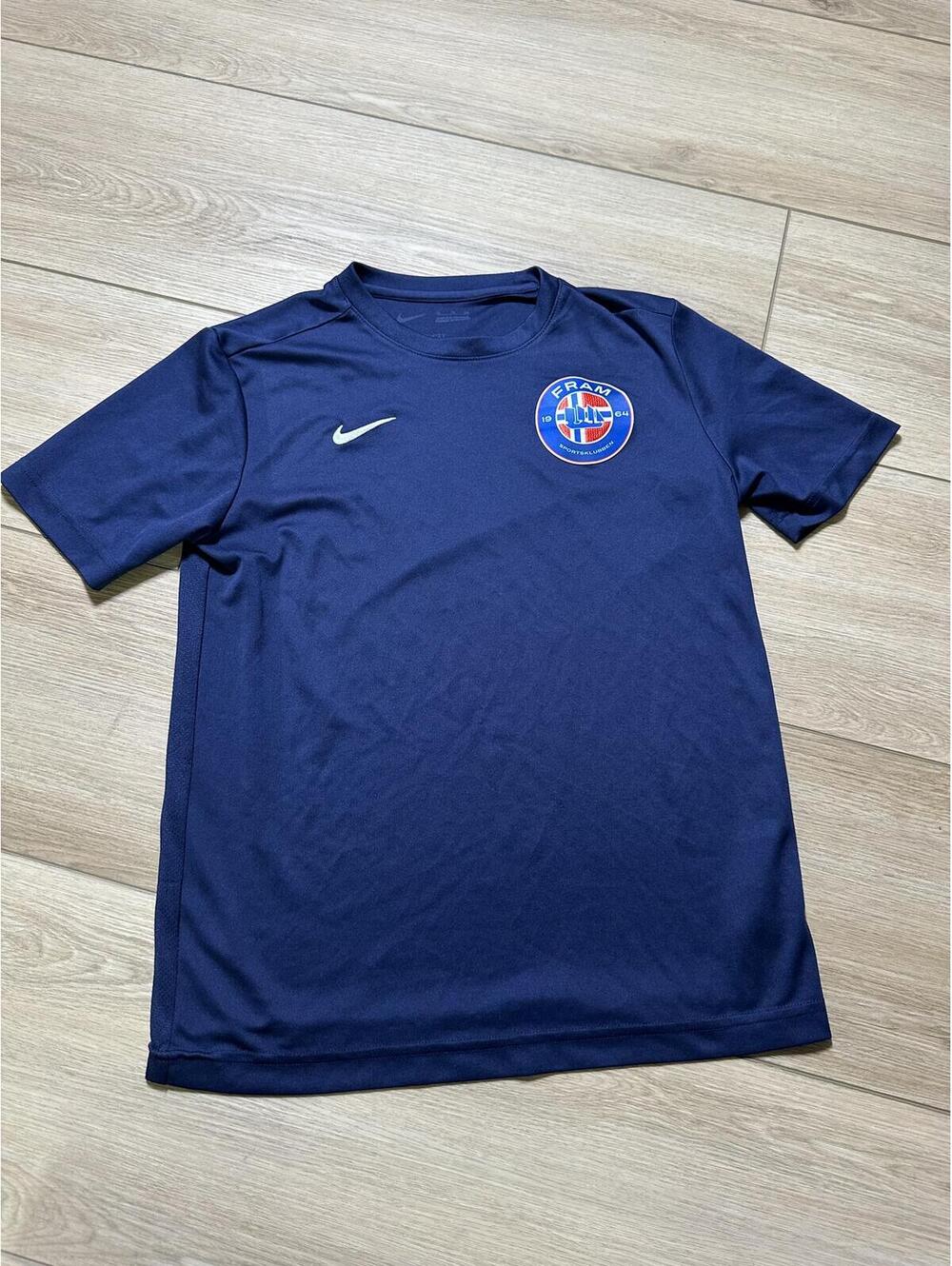 Nike Navy Fram Sportsklubben Soccer Jersey Men's Medium